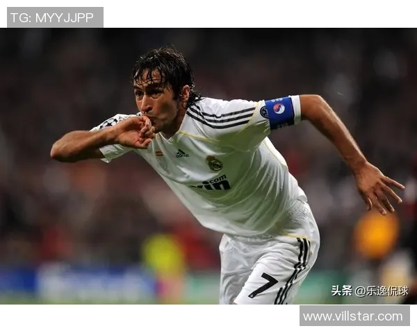 重现古代足球球星的辉煌时代探索古老绿茵传奇与竞技精神